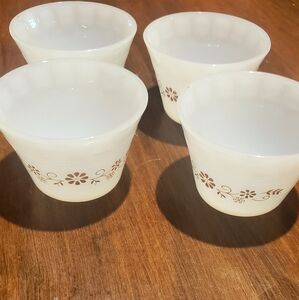 Set of Five White Floral Custard Bowls By Dyna Ware Milk Glass Kitchen Cooking